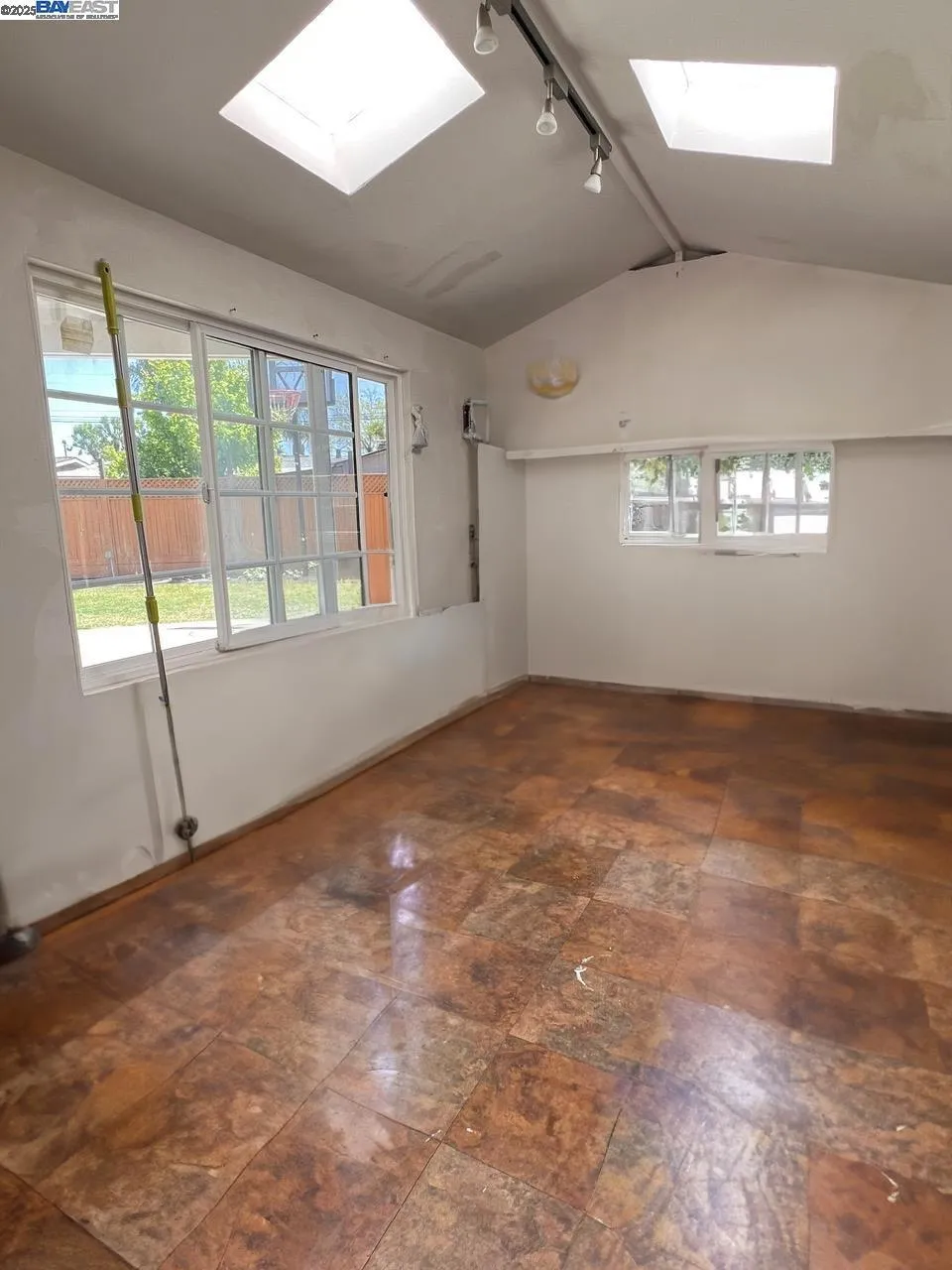 2748 Eastgate Ave, Concord, California 94520 home-pic-28